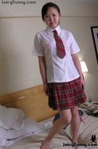Teasing Amateur China Girl In School Uniform